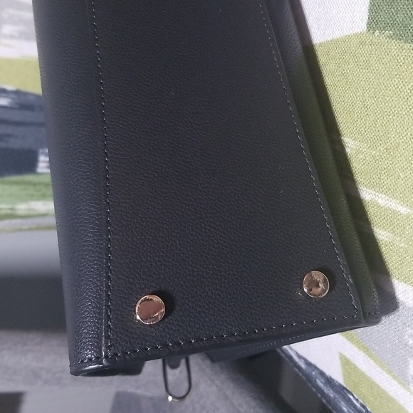 Kate Spade Voyage Small Grain Textured Leather In Black Like New - Picture 13 of 15